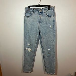 NWOT Urban Outfitter BDG Light Distressed Mom Jean